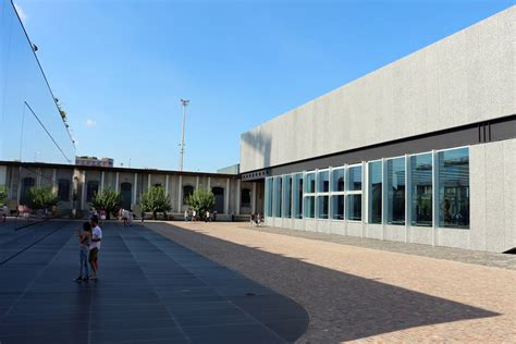 prada museum milan free entry|prada gallery milan.